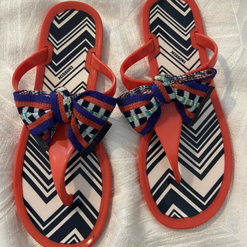 MISSONI Flip Flop Summer Sandals Thongs w Bow